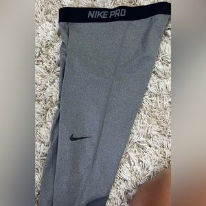 Nike Capri Activewear Leggings